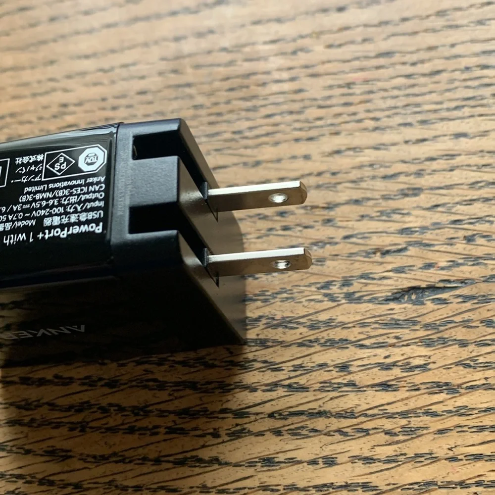Anker Quick Charge Brick